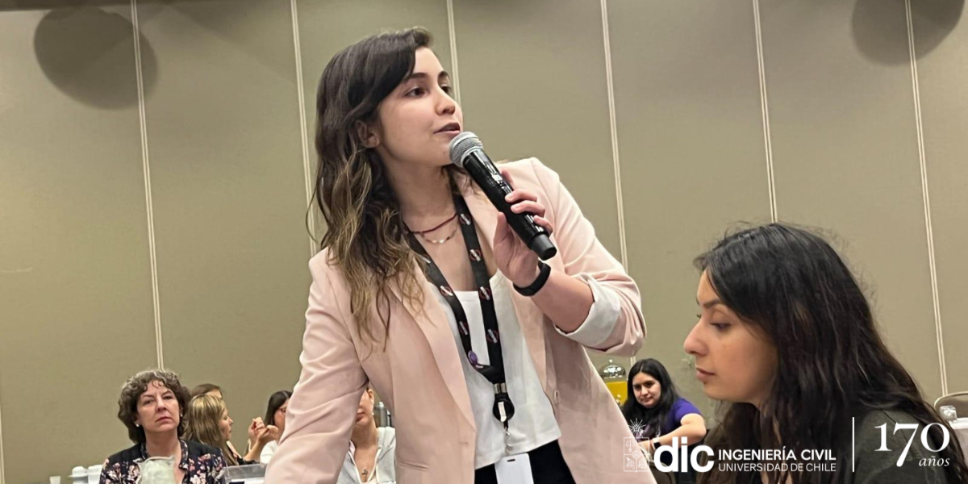 Egresada Ignacia Echeverría obtiene Premio Innovación & ESG de Women in Mining Chile 2025