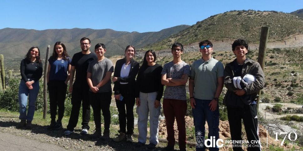 Estudiantes de Ingeniería Civil participan en curso pionero sobre Sistemas de Agua Potable Rural