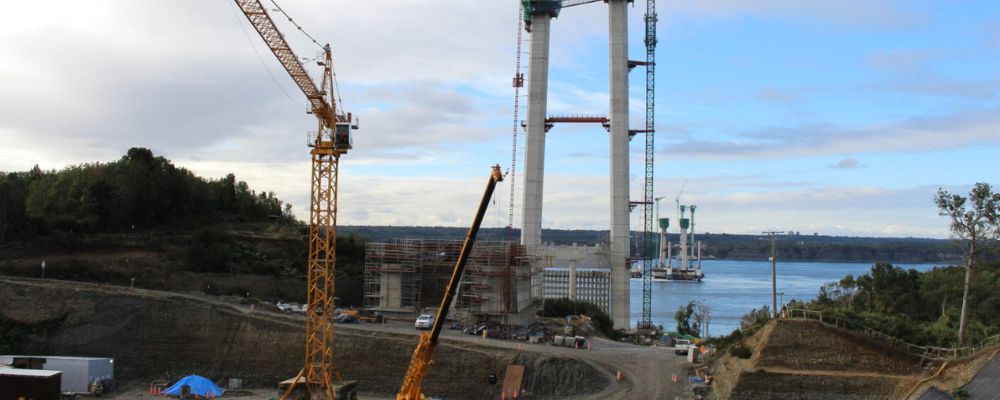 Construcción del Puente Chacao (Chiloé)